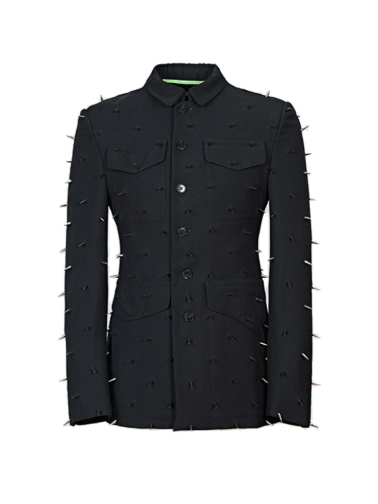 BLACK WOOL MAO SUIT JACKET WITH SPIKES 산쿠안즈 블랙 수트 자켓 - 아데쿠베