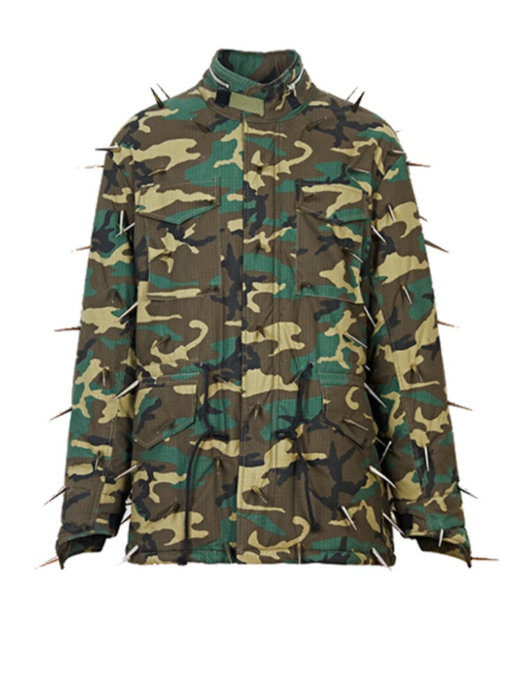 CAMO JACKET WITH 3M THINSULATE FILLING AND SPIKES SANKUANZ 카모 자켓 - 아데쿠베