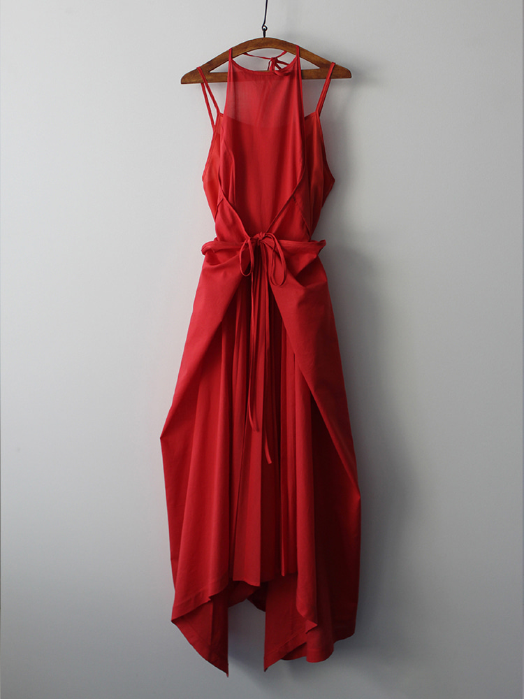 RED COTTON PLEATED DOUBLE CAMI DRESS  샹샹 루안 레드 코튼 플리츠 더블 캐미 드레스 - 아데쿠베