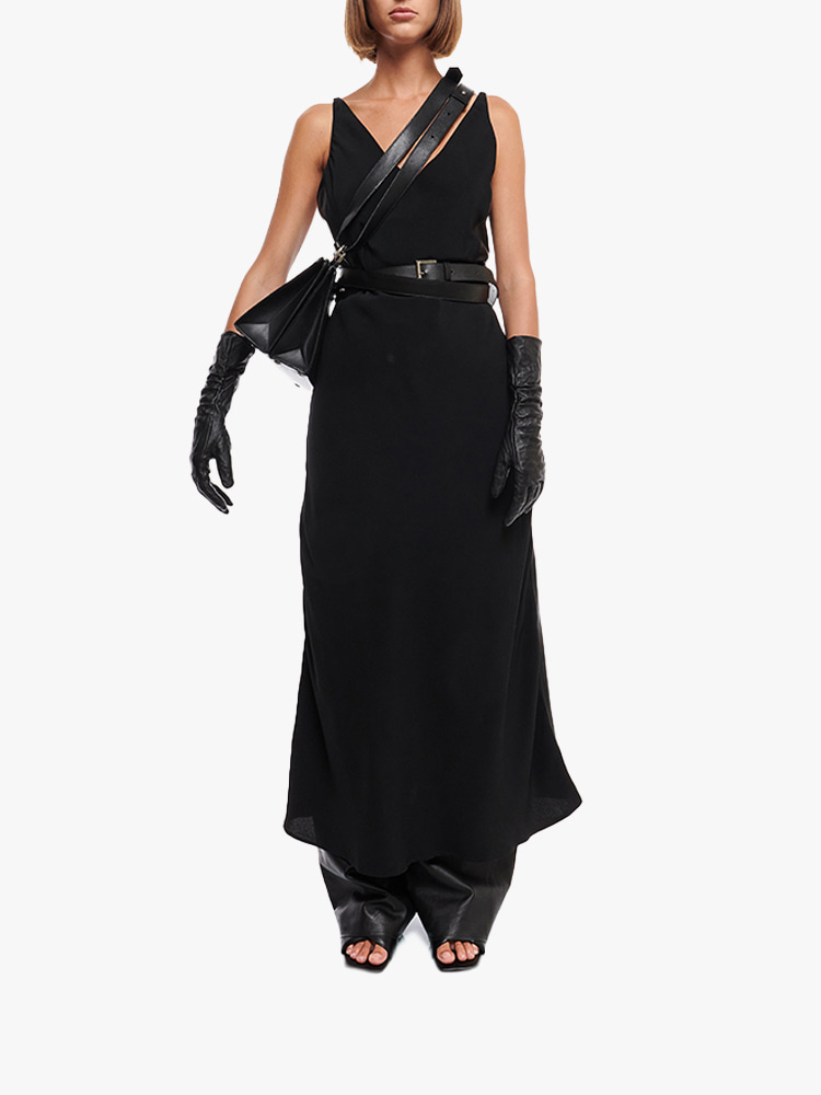 BLACK CONTRAST LONG DRESS  보야로브스카야 블랙 콘트라스트 롱 드레스 - 아데쿠베