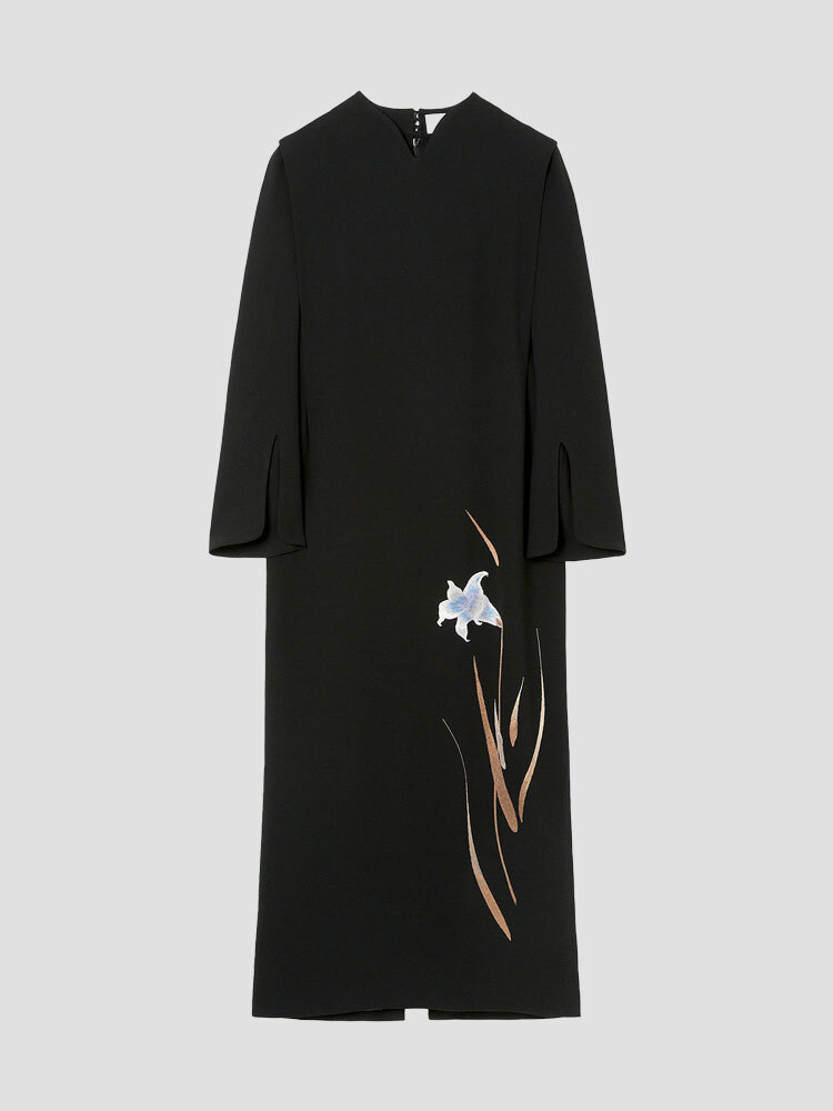 BLACK TRIACETATE FLORAL EMBROIDERY DRESS  마메 쿠로구치 블랙 플로럴 자수 드레스 - 아데쿠베