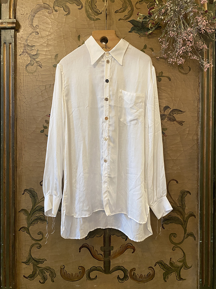 WHITE SHIRT  아키비오 화이트 셔츠 - 아데쿠베