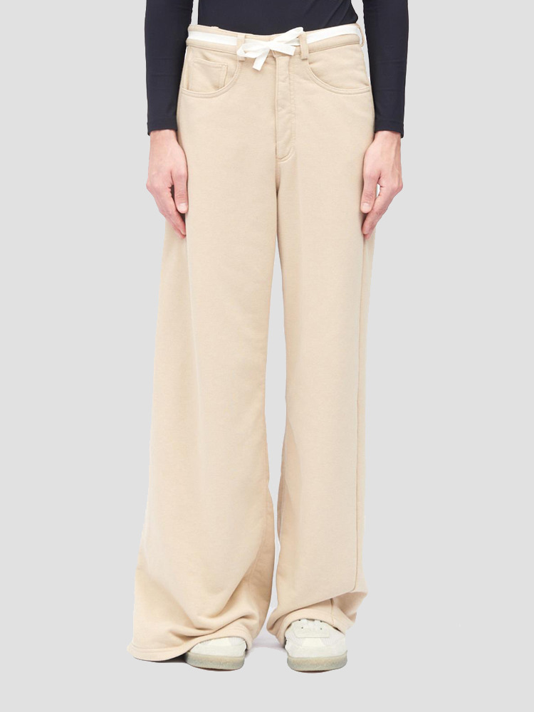 SAND BEIGE 5 POCKETS WRAP TROUSERS  MM6 샌드 베이지 5 포켓 랩 트라우저 - 아데쿠베