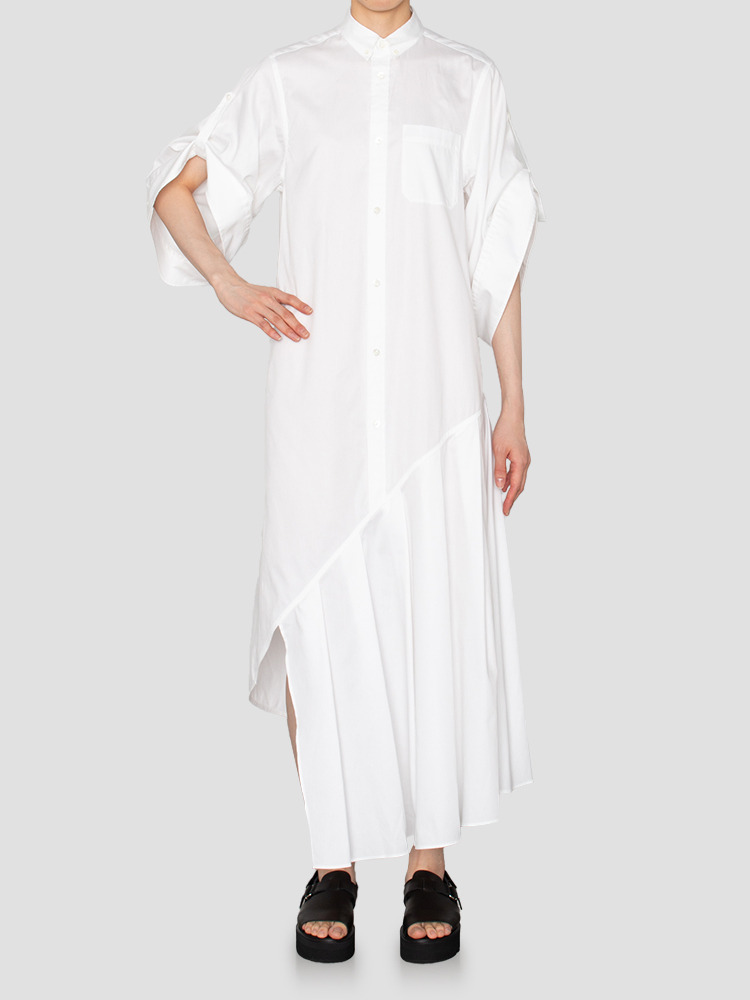 WHITE BUTTON-DOWN SHIRT DRESS  하이크(HYKE) 화이트 버튼 다운 셔츠 드레스 - 아데쿠베